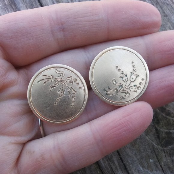 Gold filled round floral etched clip earrings 1 20 12K GF BAB - Picture 1 of 14